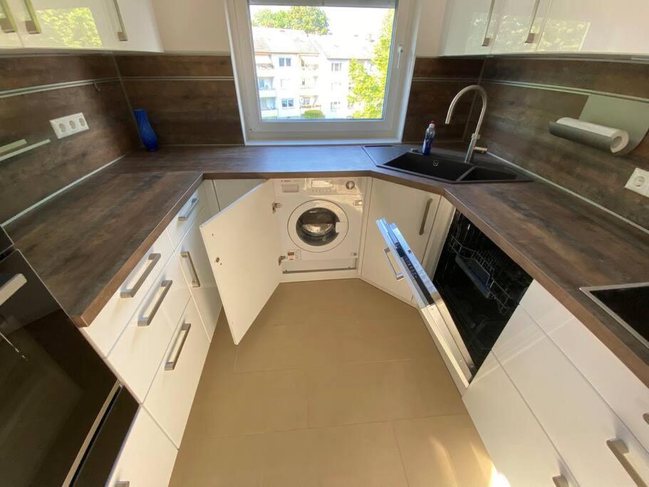 Luxury Apartment With Air Conditioning & Jaccuzzi Near Frankfurt Wiesbaden Hofheim am Taunus Extérieur photo